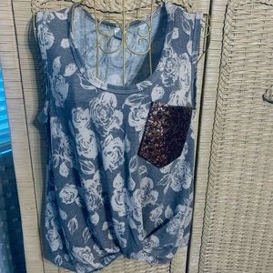 Sleeveless sequin pocket top